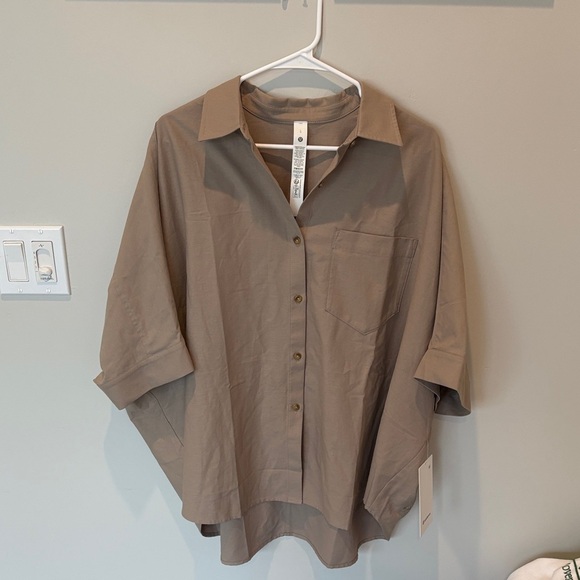 NWT Lululemon Lululinen Relaxed Button-Up Size Large Sheer Oak - Picture 2 of 9